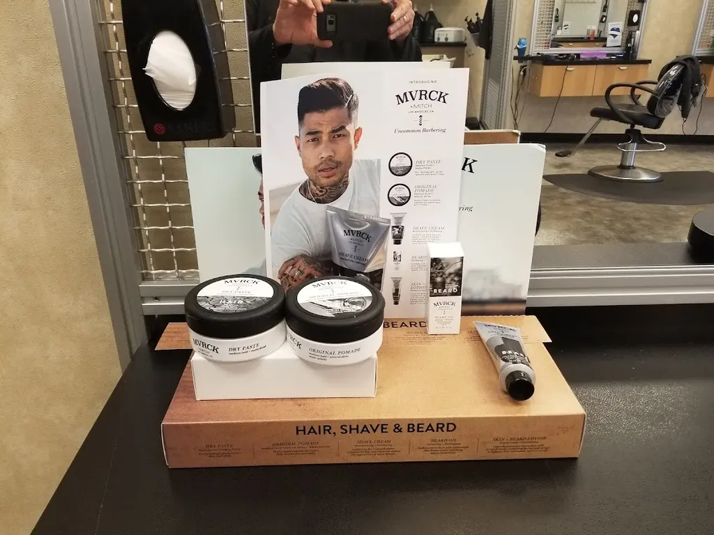 SUPERCUTS — Hair salon in Loveland
